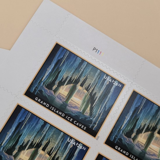 2020 US Grand Island Ice Caves Express Mail Pane of Four Stamps